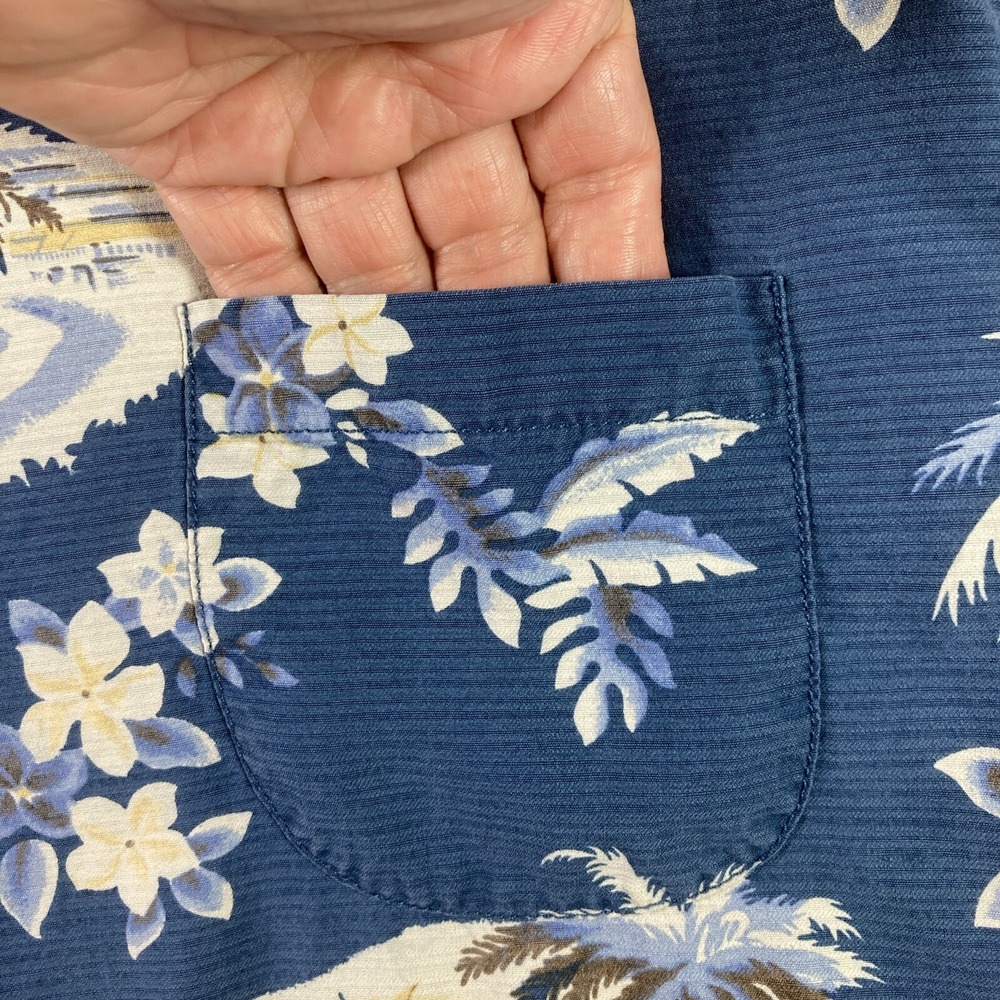 Tommy Bahama Hawaiian Shirt Men Large All Over Print Blue Silk Button Up Casual - Picture 7 of 16